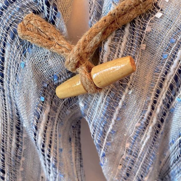 BLUE CAPE WITH WOODEN CLOSURE ONE SIZE FITS MOST - Picture 4 of 6